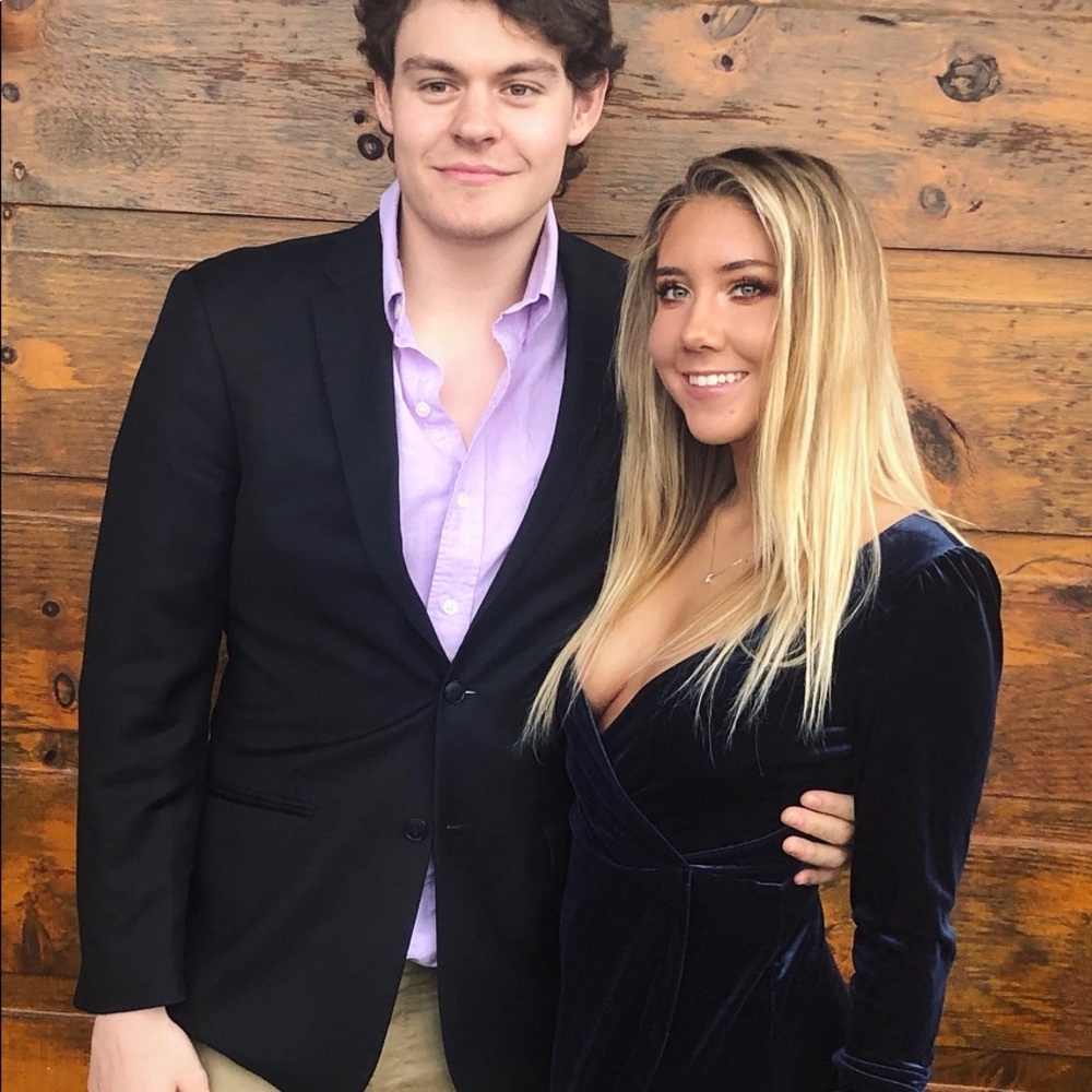 Meet your Posher, Brooke